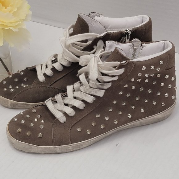 Steve Madden Women Teen Studded High Top Distressed Grunge Leather TWYNKLE 8 Y2K - Picture 1 of 16